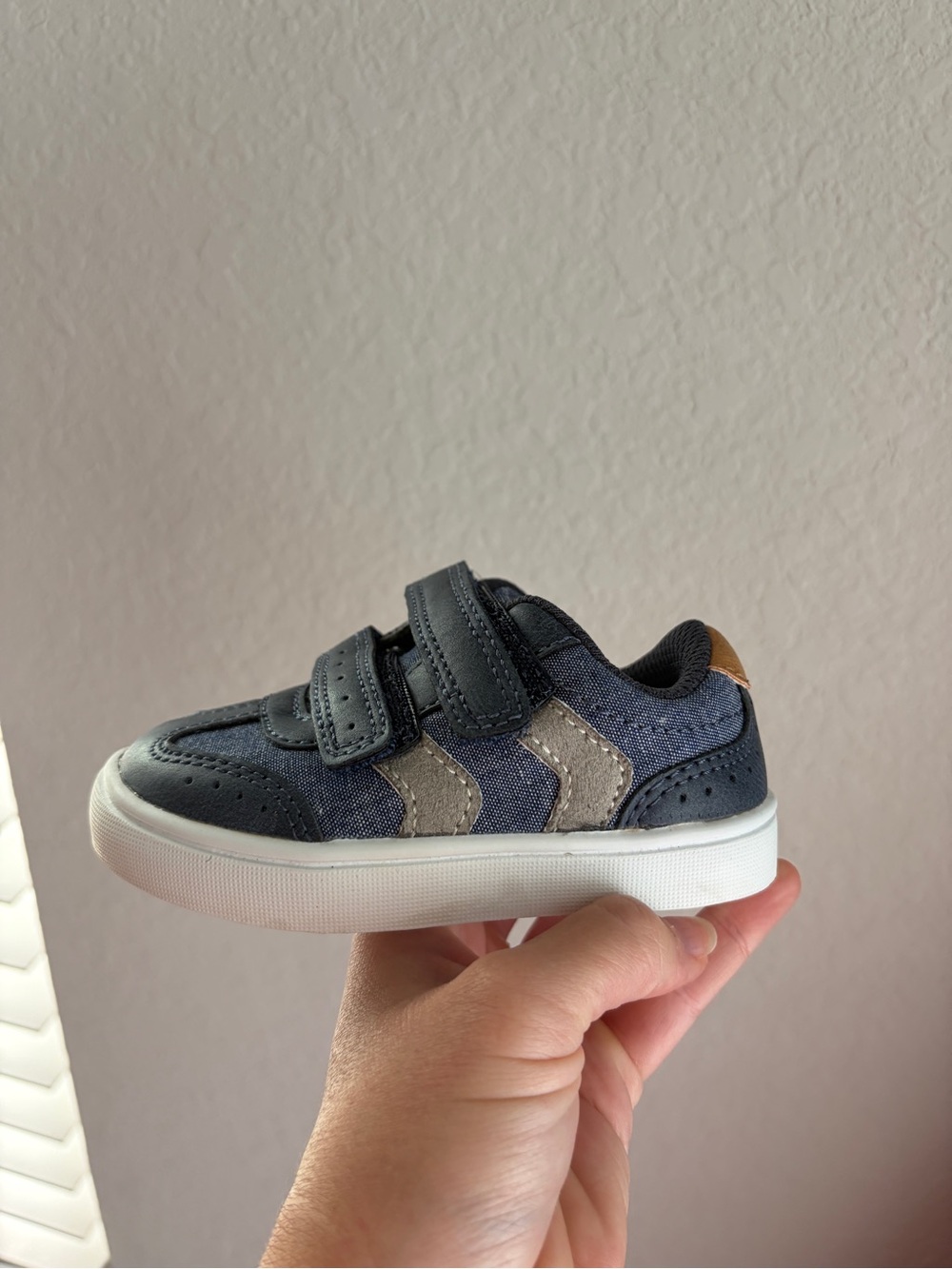 NWT Dr. Scholls Kids Navy Blue Velcro Sneakers - Picture 4 of 11